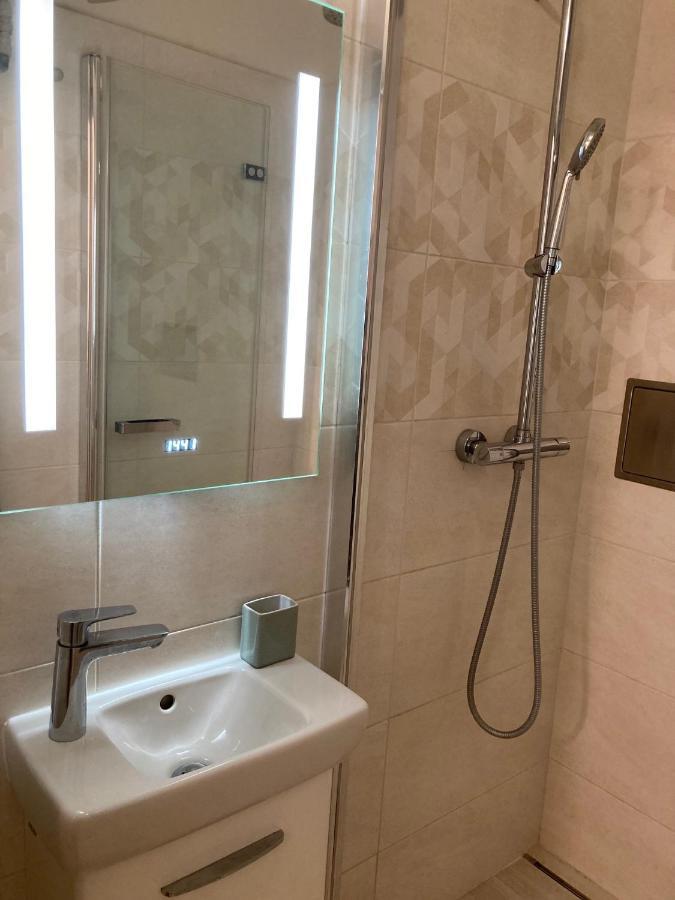 Apartment Jana Masaryka 프라하 외부 사진